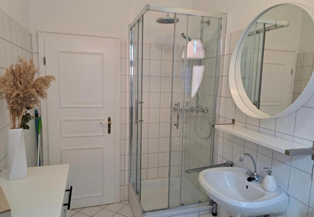Stilvolle Ferienwohnung Dresden Luaran gambar